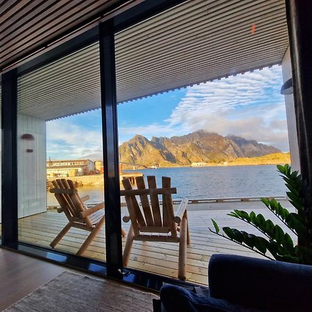 Seafront Apartment Henningsvaer Bagian luar foto